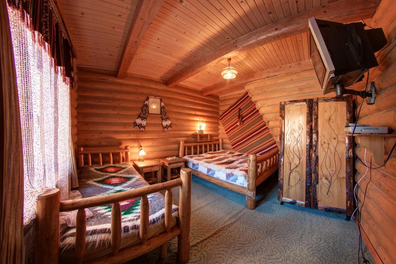 Hotel Gutsulia Bukoveľ Pokoj fotografie